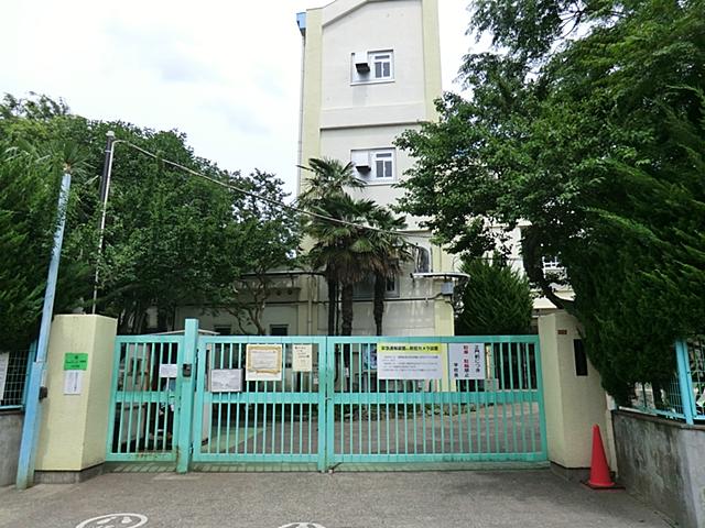 Primary school. 109m to Nishida Elementary School