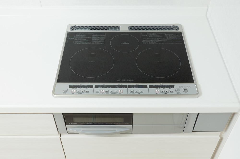 Other Equipment. Sense of security that does not use fire, Stable firepower, And care is easy IH cooking heater. 