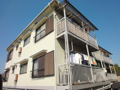 Building appearance. The first floor is the on-site parking