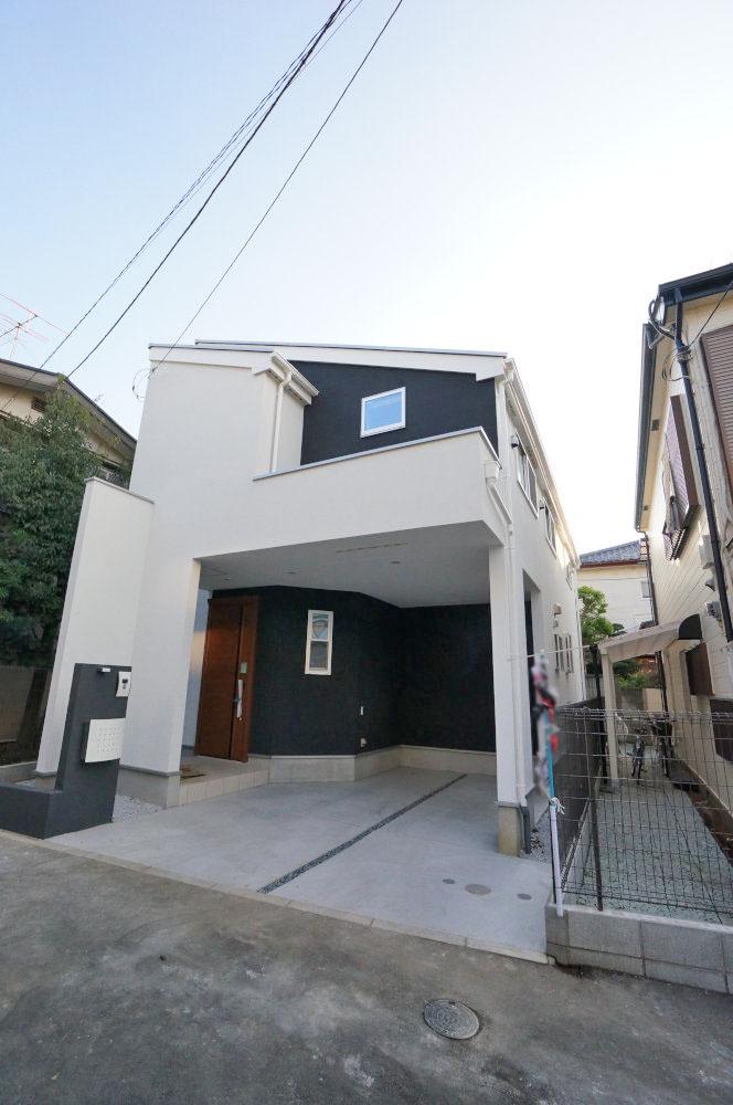 Local appearance photo. Newly built single-family Suginami Shoan 3-chome. Limited 1 building site. In the while JR Chuo Line "Nishiogikubo" station walk 5 minutes, Is a newly built one units denominated two-story large 3LDK, which is located in a quiet residential area of ​​Suginami Shoan 3-chome. Please have a look once.