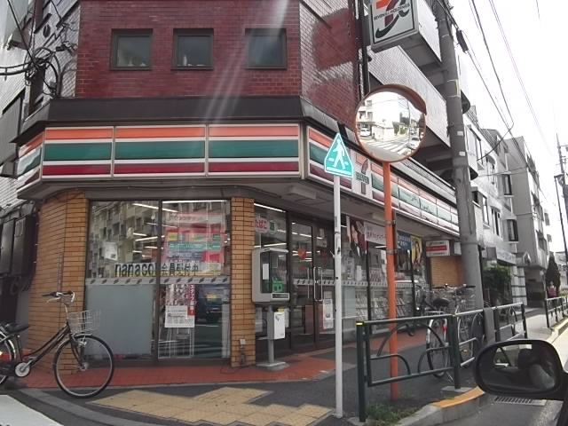 Convenience store. Seven-Eleven Suginami Shimizu shop until the (convenience store) 380m