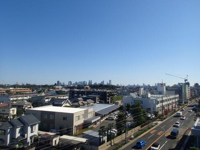 View photos from the dwelling unit. View from the site (October 2013) Shooting