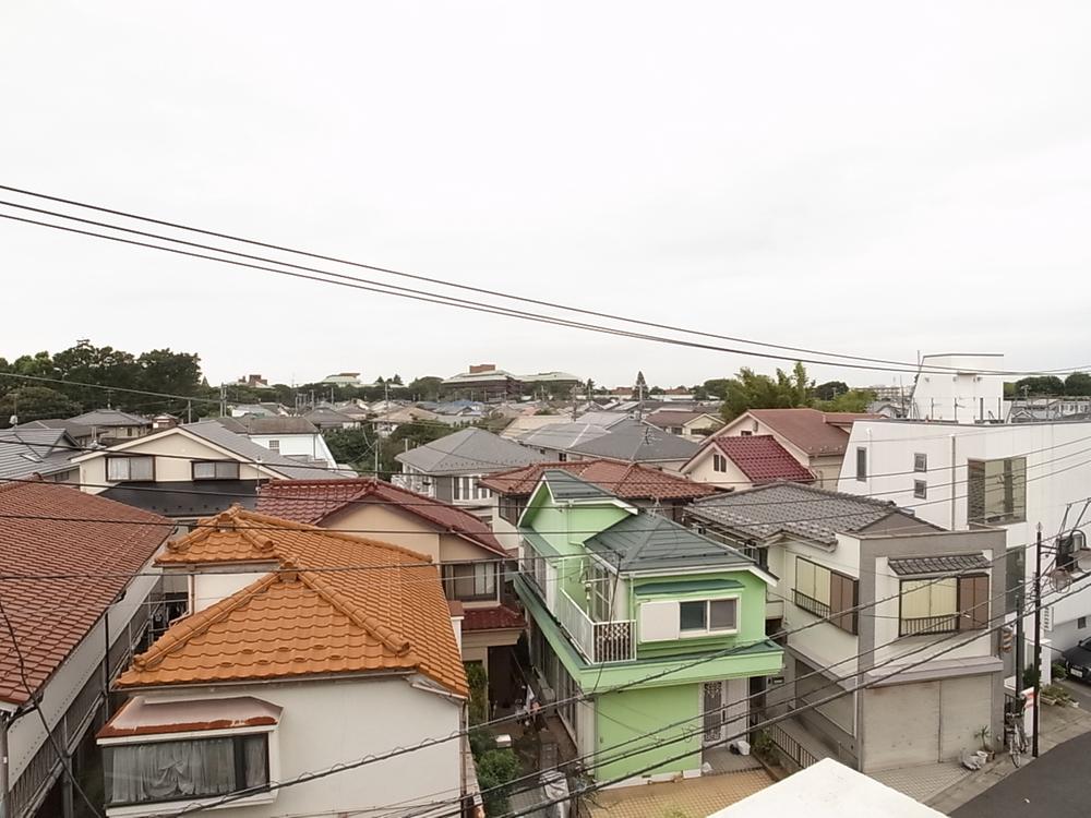 Balcony. Is the view from the balcony. Balcony side (west) is, The first is a kind low-rise exclusive residential area.