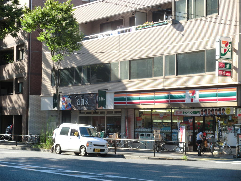 Convenience store. Seven-Eleven Setagaya Kamikitazawa store up (convenience store) 501m