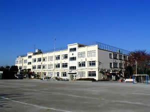 Primary school. Nishinakano until elementary school 1216m