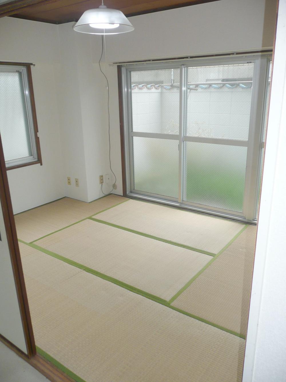 Non-living room. Japanese style room