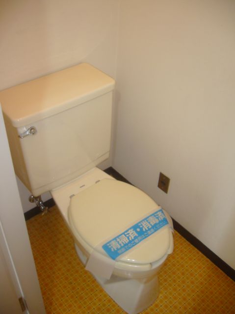 Toilet. Popular bath ・ Toilet by type