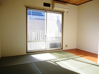 Living and room. 6 Pledge of Japanese-style room