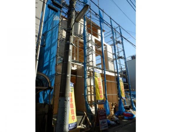 Local appearance photo. Front road (November 2013) Shooting