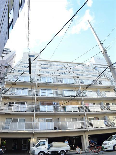 Local appearance photo. Good location of a 3-minute walk from Ryogoku Station