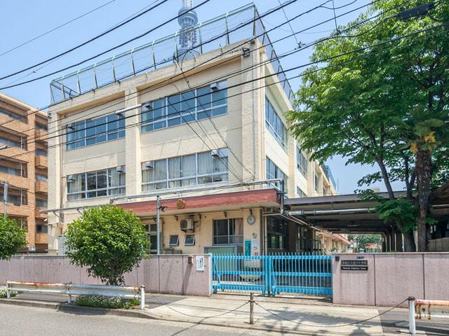Primary school. 200m to Sumida Ward Yokokawa Elementary School