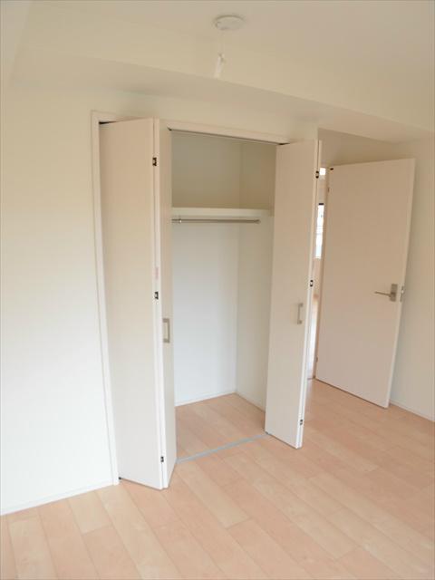 Receipt. There closet each room