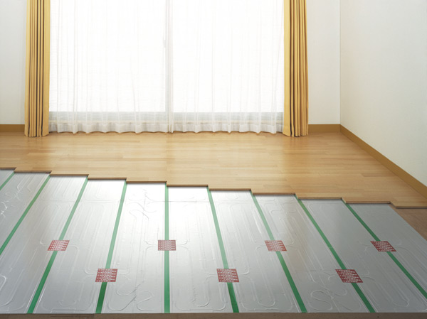 Other.  [Hot water floor heating] living ・ The dining, Installing a floor heating to warm the feet. To suppress the dust you can keep clean.  ※ Same specifications