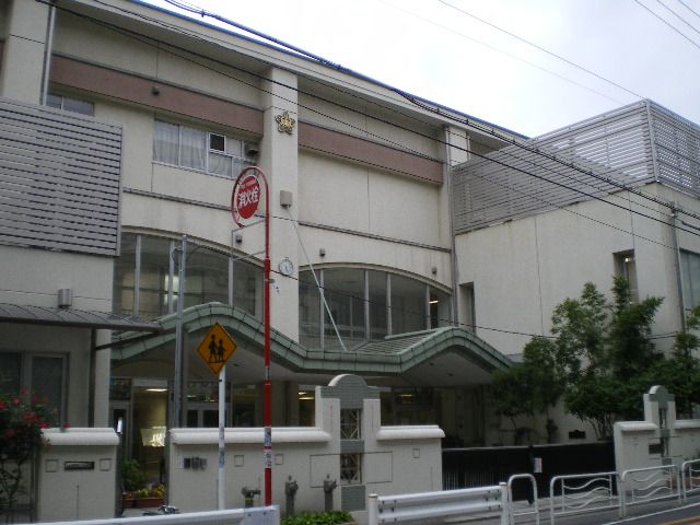 Primary school. Ward first Kameido to elementary school (elementary school) 840m