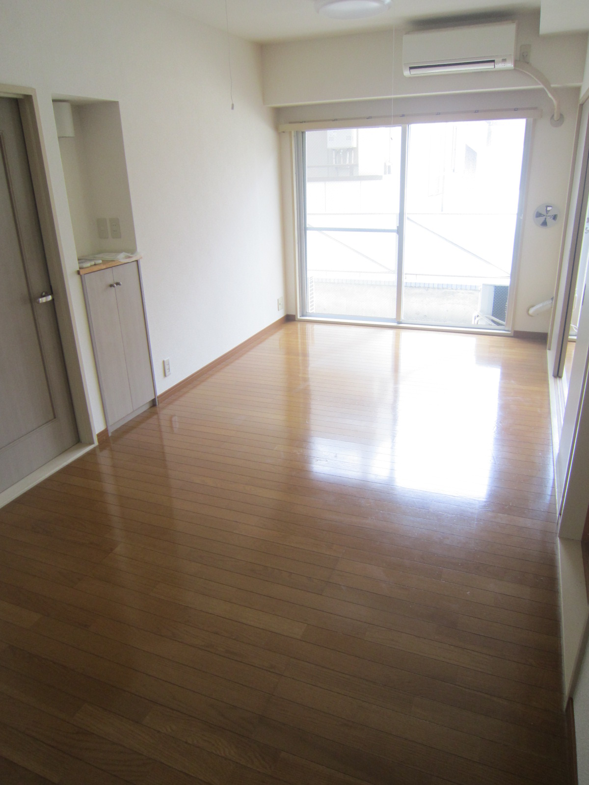 Living and room