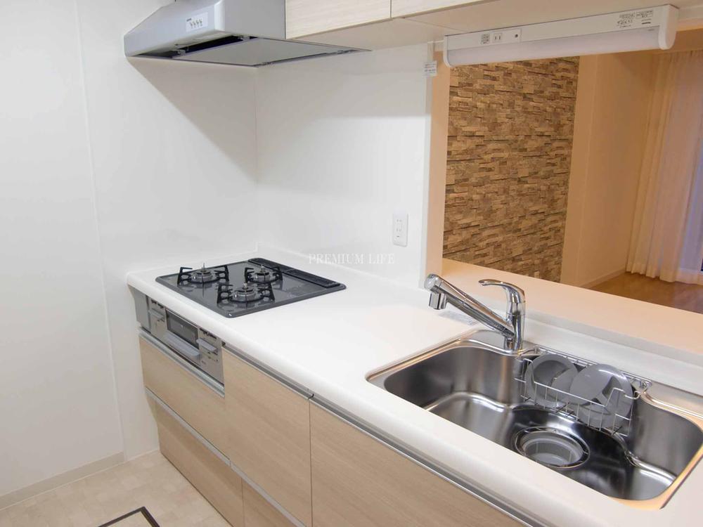 Kitchen. Popular counter kitchen