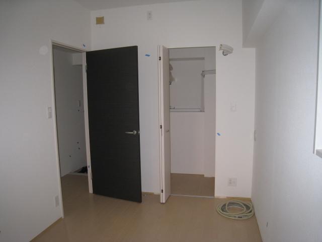 Other room space. Western style room, Walk-in closet