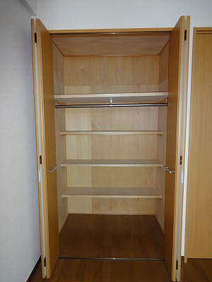 Living and room. Large closet! 