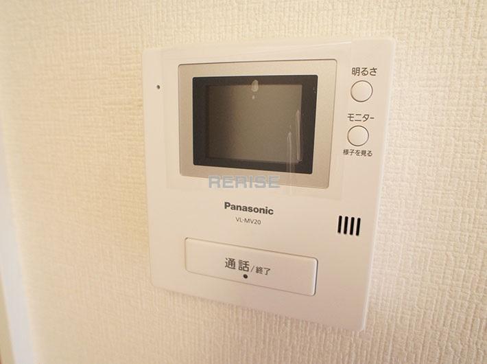 Power generation ・ Hot water equipment. It is with Interphone with a monitor