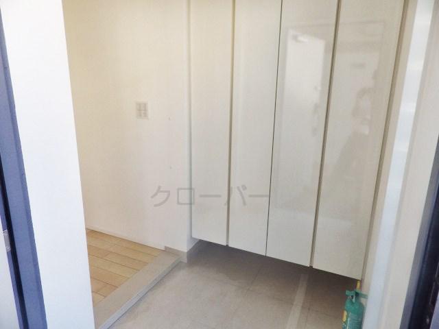 Entrance. The room from the front door