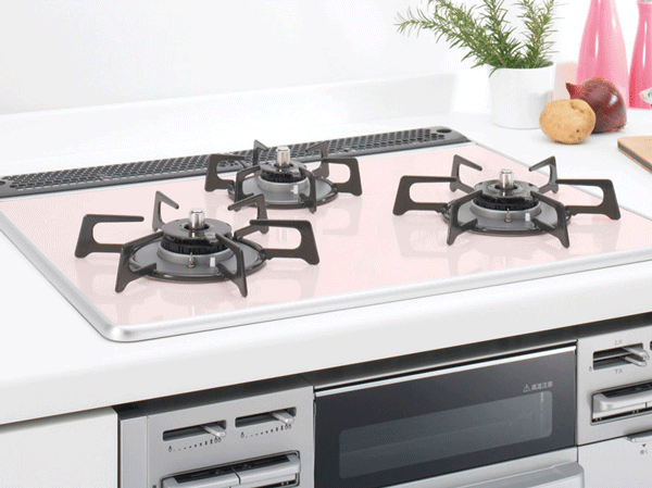 Kitchen.  [Two short beeps and a stove] The cooking situation to determine equipped with a Si sensor that automatically adjusts the gas and flame. It is also a clever stove with cooking timer or double-sided baking waterless grill.
