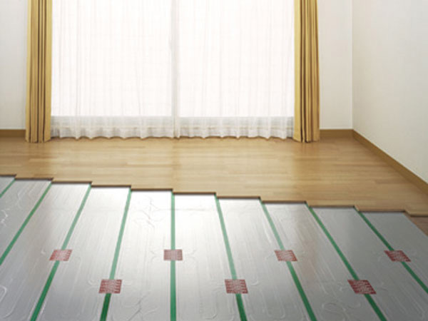 Other.  [TES hot water floor heating] living ・ Worry no floor heating of the winding-up and air drying, the dust caused by warm air to the dining. Clean and friendly warmth.
