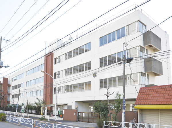 Surrounding environment. Tachibana Junior High School (about 520m / 7-minute walk)