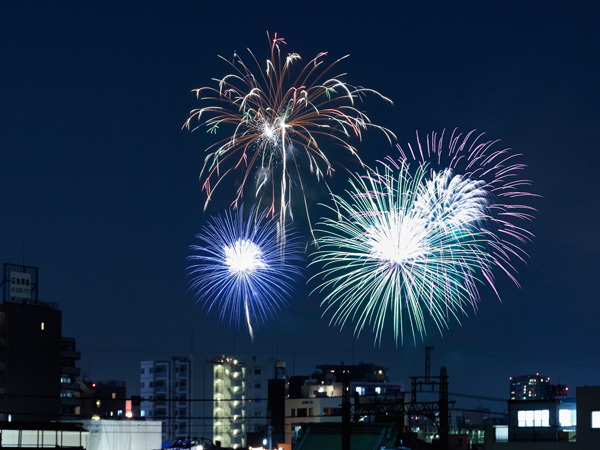 Surrounding environment. Sumida River fireworks display (Sumida River, about 530m / 7 minutes walk) Edo rich tradition.
