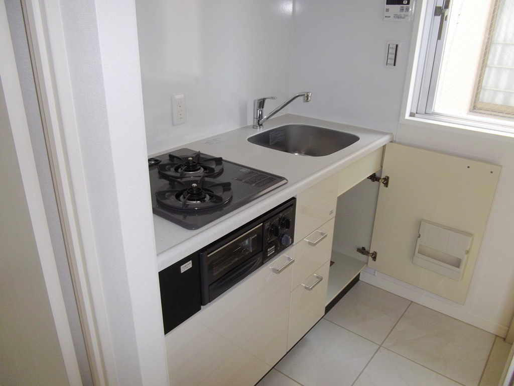 Kitchen. System kitchen.