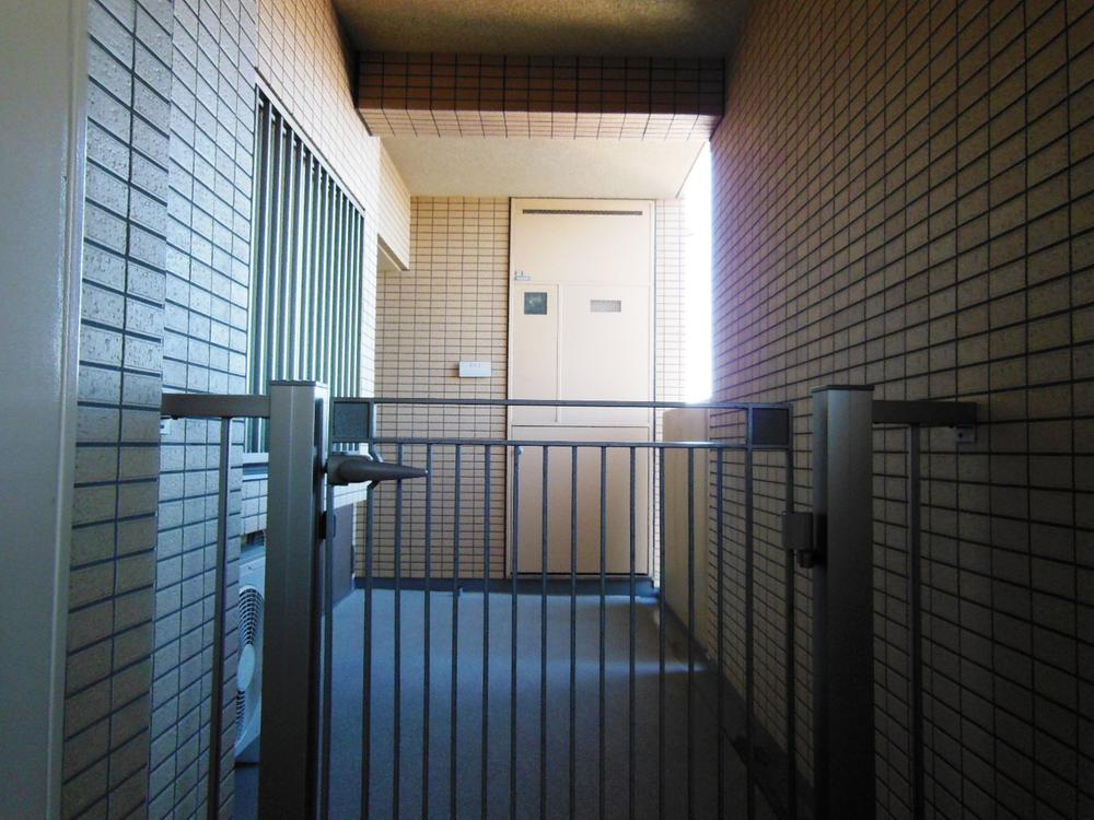 Other introspection. Pouch of about 8 sq m (12 May 2013) Shooting