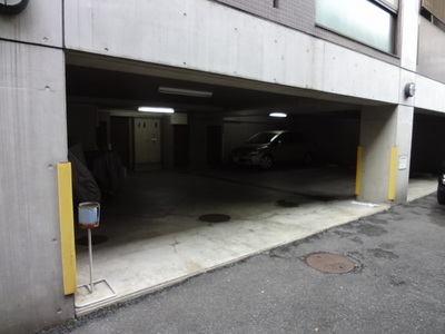 Parking lot