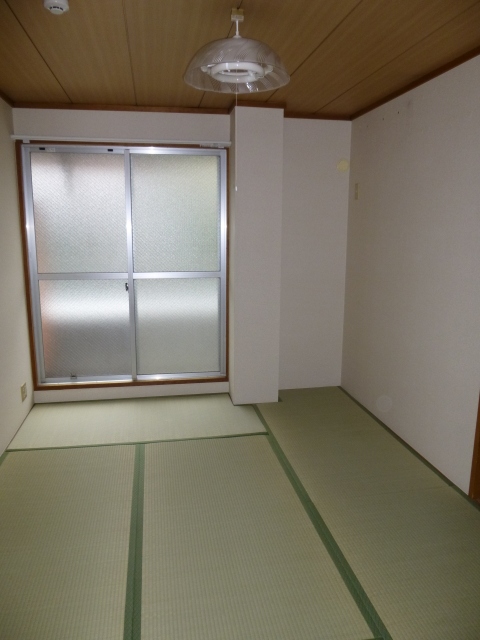 Living and room. Japanese-style room 6 quires