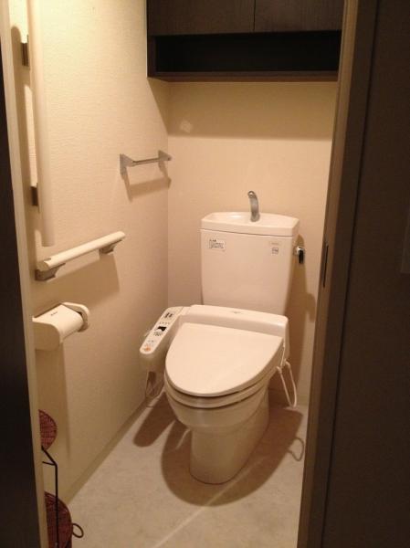 Toilet. toilet / December 2013 shooting