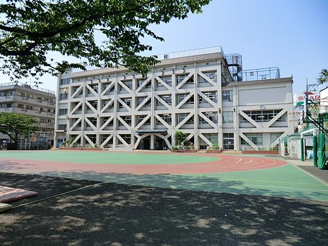 Primary school. 300m to Sumida Ward Futaba Elementary School