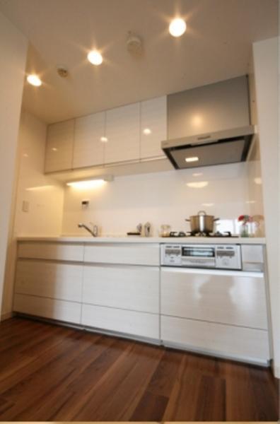 Kitchen. Same specifications is a picture.