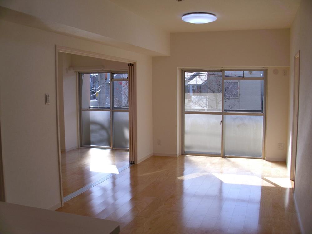 Living. Indoor (11 May 2013) Shooting