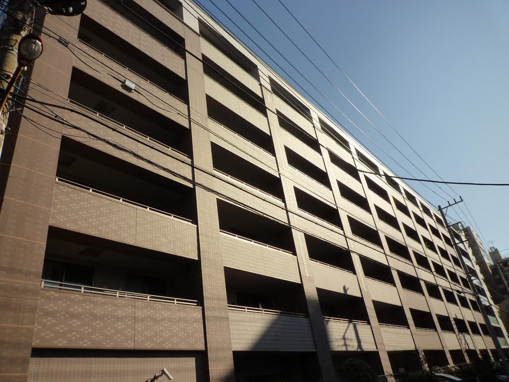 Local appearance photo