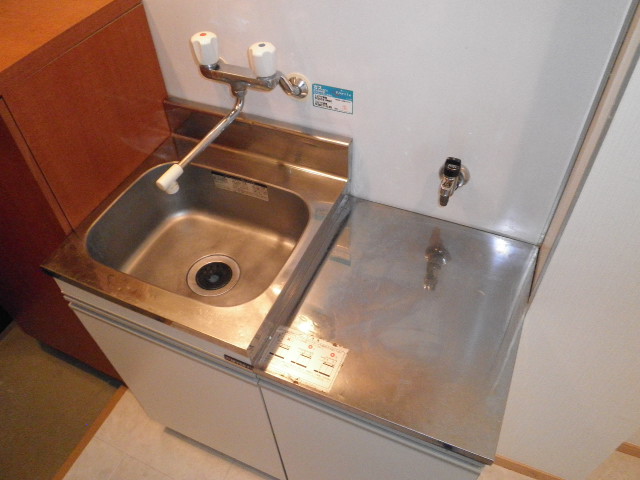 Kitchen. Gas stove installation Allowed