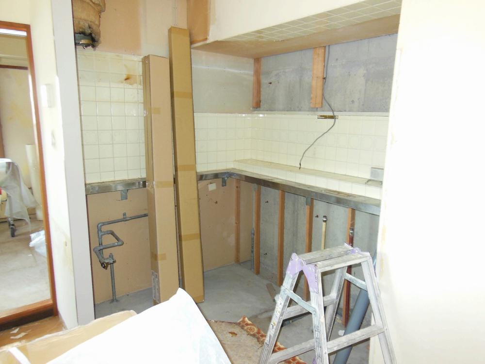 Kitchen. Reform in indoor kitchen (July 2013) Shooting