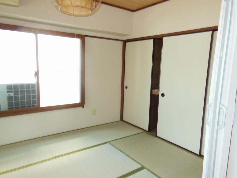 Non-living room. Room (August 2013) Shooting Renovation completed