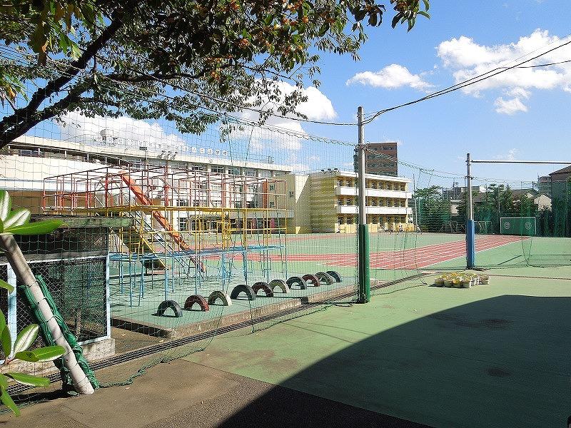 Primary school. Yahiro until elementary school 625m