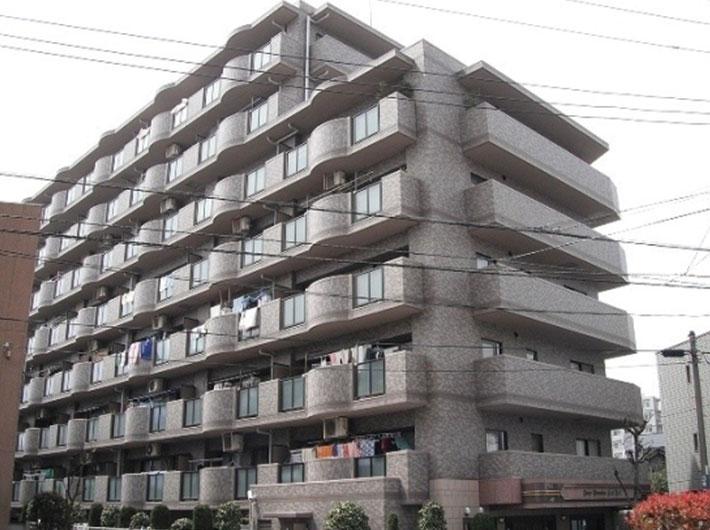 Local appearance photo. tube Management Fee: 11,800 yen / Month repair reserve: 9,660 yen / Month stationed car Place: 10,000 yen ~ 30,000 yen / Month