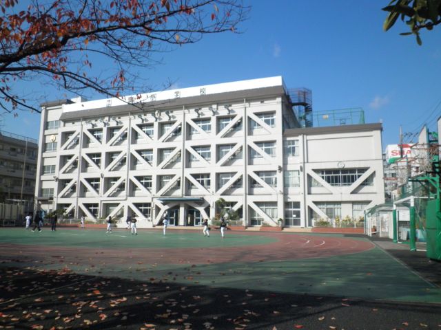 Primary school. Municipal 490m to Futaba elementary school (elementary school)