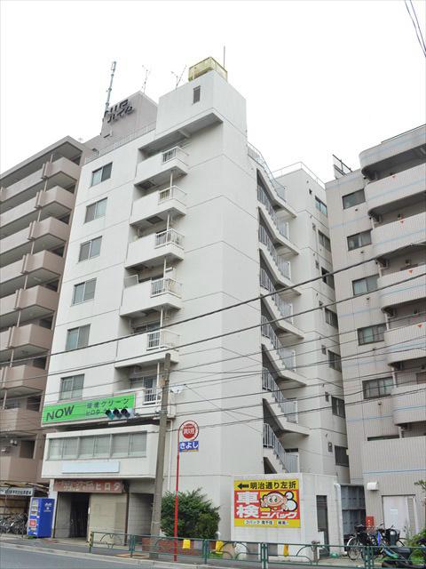 Local appearance photo. Sumida River fireworks display is visible.