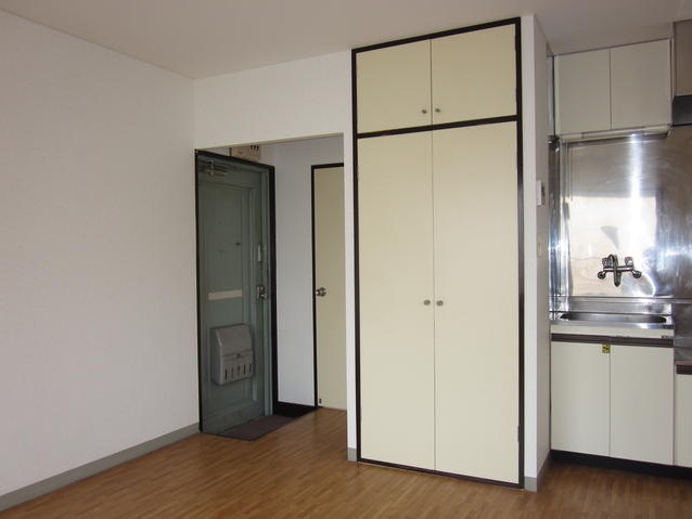 Other room space