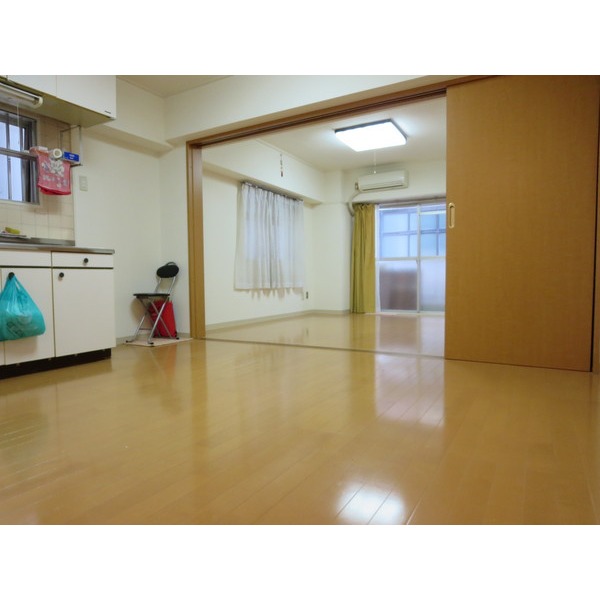Living and room