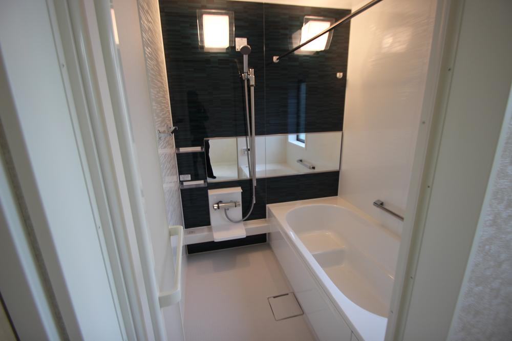 Same specifications photo (bathroom). The company construction bathroom