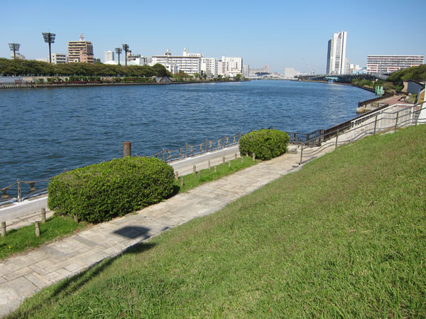 Surrounding environment.  [Sumida River] (About 800m / A 10-minute walk)