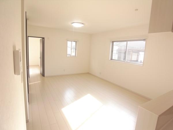 Living. Living 2013 / 07 shooting