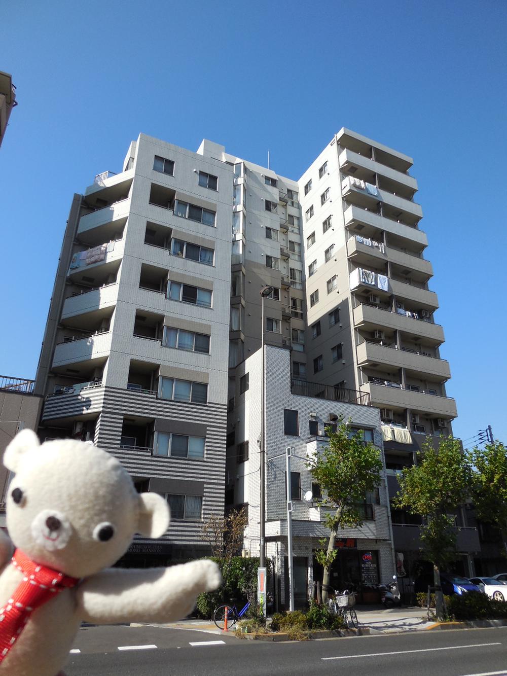 Local appearance photo. Because it is built six years, Appearance is also very beautiful